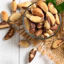 do nuts help you lose weight